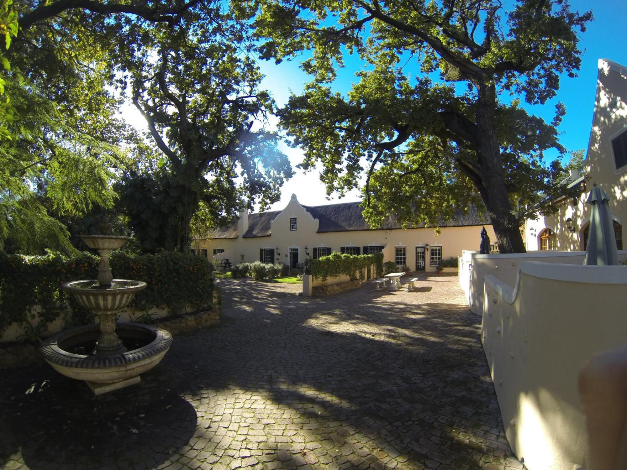 Hotel De Leeuwenhof Estate Paarl Exterior foto
